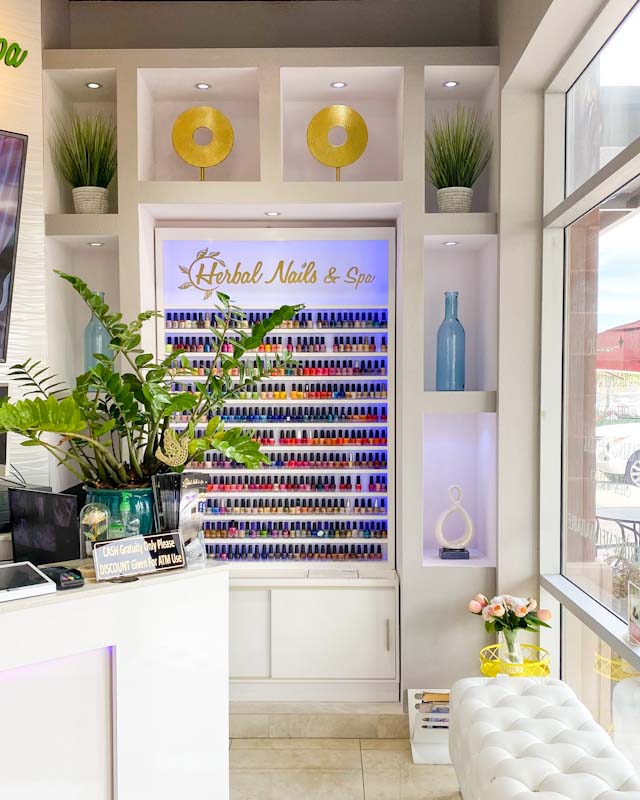 HERBAL NAILS _ SPA 85032_gallery_d